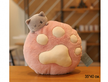 им Лапка арт. 24815-53-209 Подушка с кошкой цвета микс в пак.) им Лапка арт. 24815-53-209 Подушка с кошкой цвета микс в пак.)