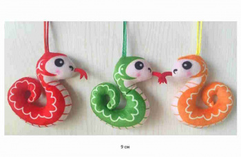 им Змея арт. 24810-16 Цвета микс на веревочке 9 см в пак.) им Змея арт. 24810-16 Цвета микс на веревочке 9 см в пак.)